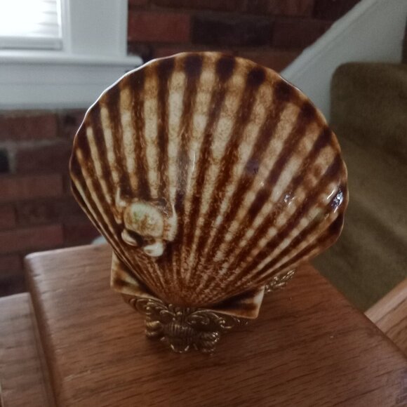 Shell-shaped Trinket Box - Picture 6 of 8